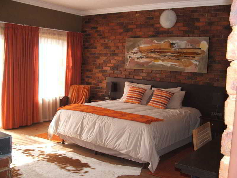24 Onvrey Guest House Boksburg Ngoại thất bức ảnh