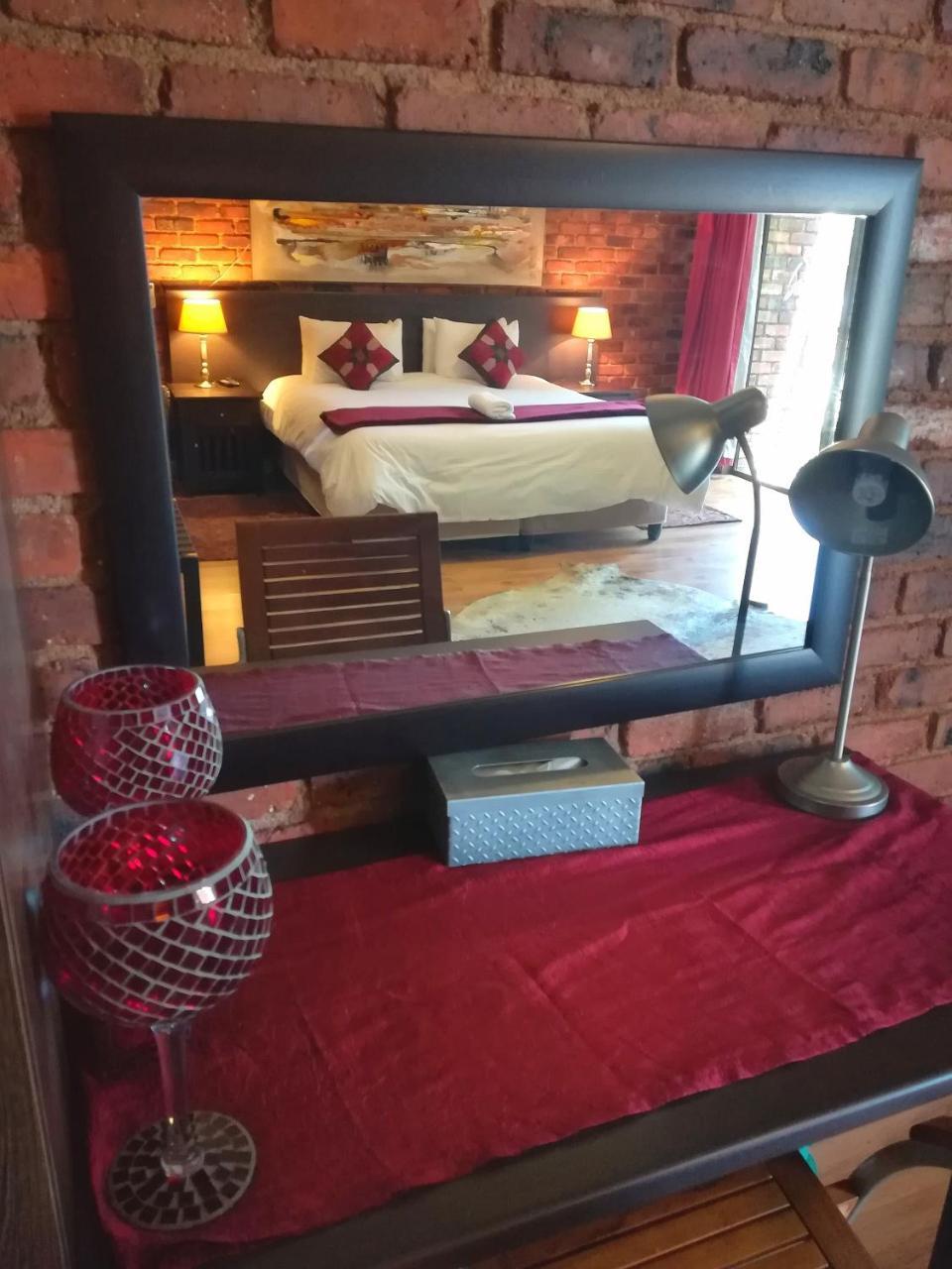 24 Onvrey Guest House Boksburg Ngoại thất bức ảnh